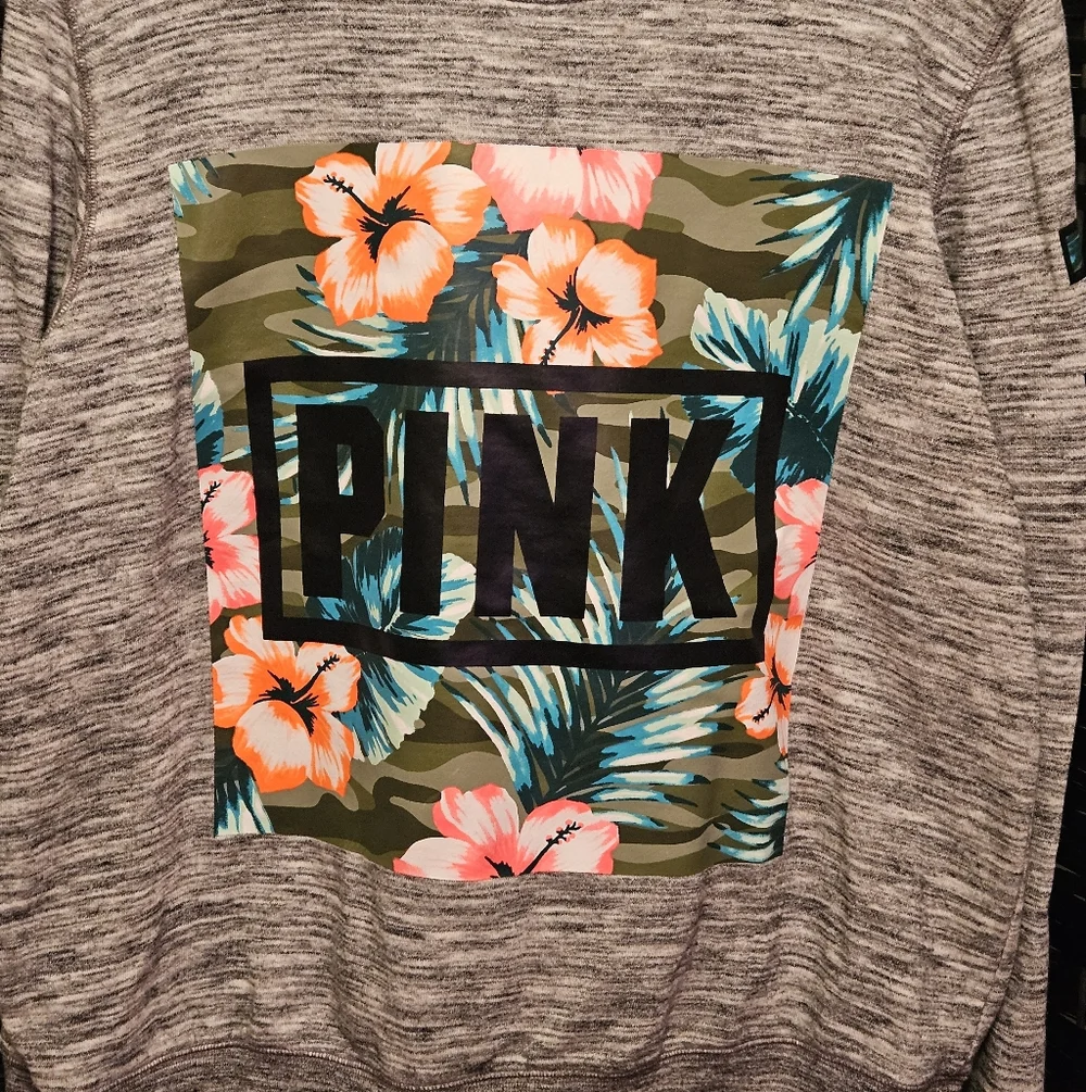 PINK Victorias Secret Logo Sweatshirt Tropical Hibiscus Print - Picture 2 of 6